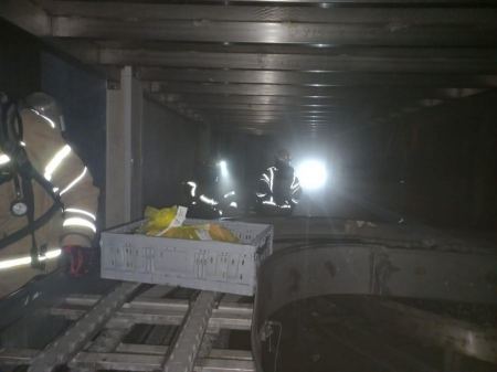 بيسان : حريق كبير في مصنع عوف طوف